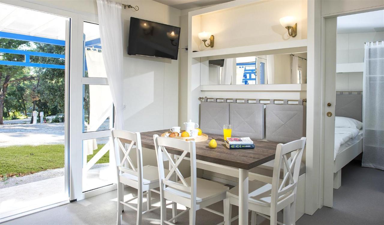 Aminess Planet Camping Holiday Homes Port9 Korčula Buitenkant foto